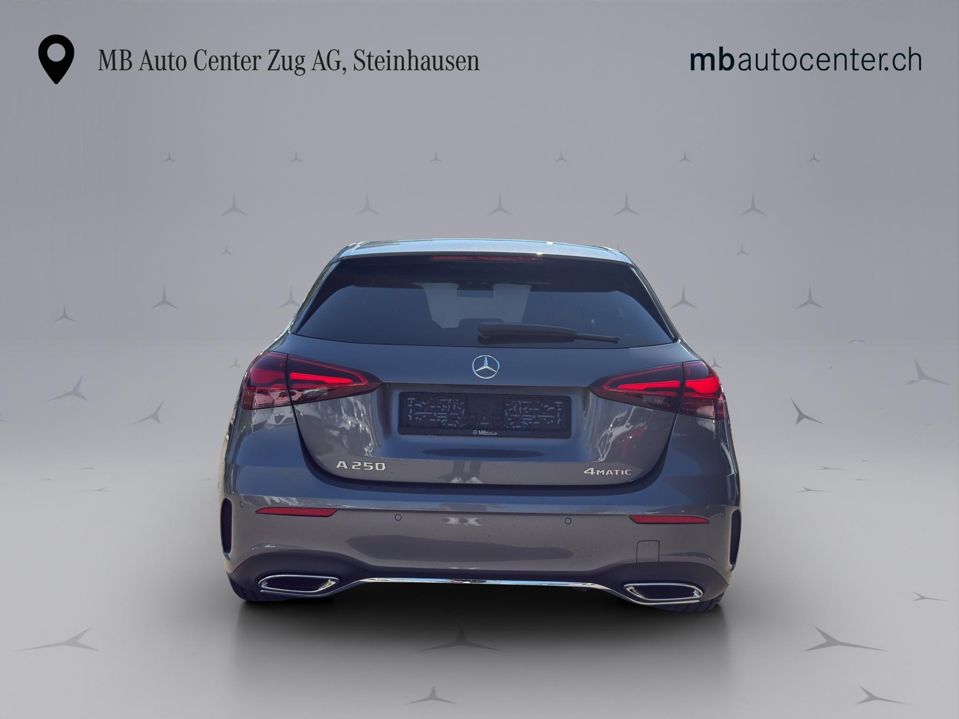 MERCEDES-BENZ A 250 AMG Line 4m-showroom-element-3