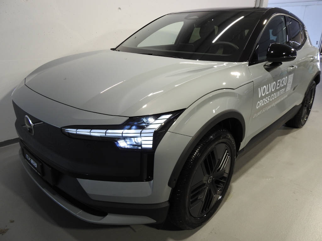 VOLVO EX30 CC E60 Twin Performance AWD