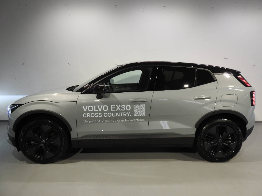 VOLVO EX30 CC E60 Twin Performance AWD-showroom-element-2