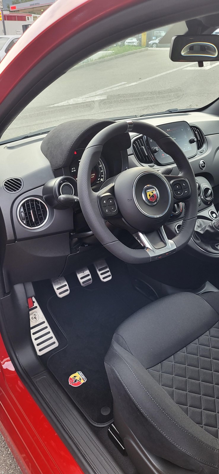 FIAT 595 Abarth 1.4 T-Jet 165 Dimostrativo CHF 28'490.–