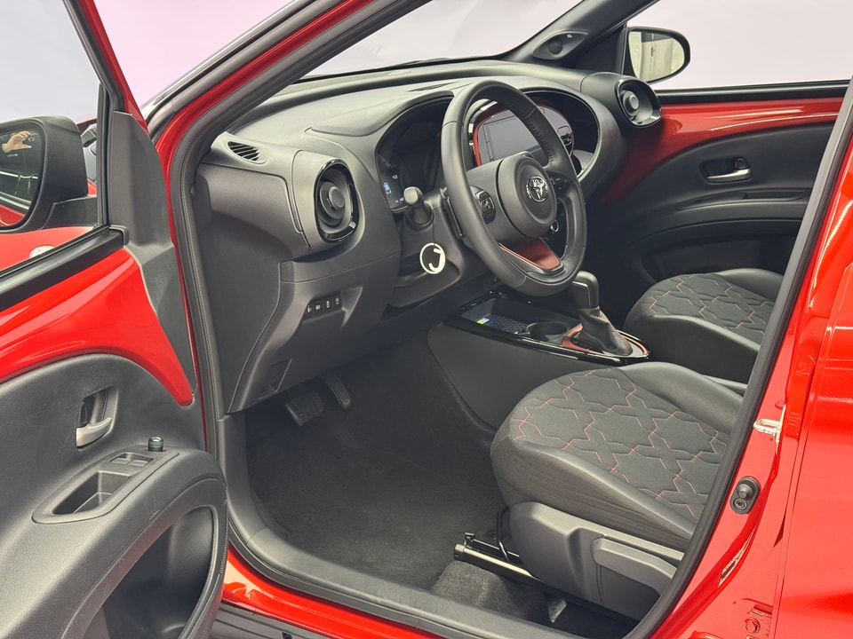 Aygo X 1.0 Style