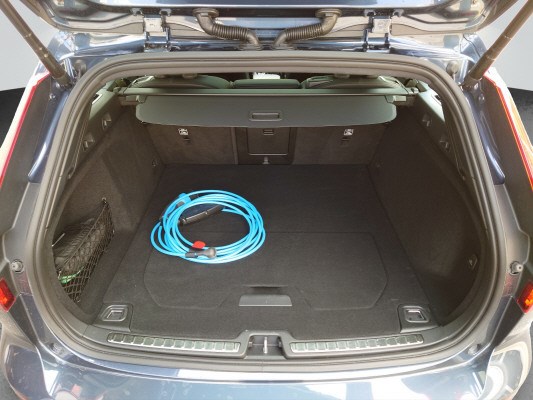 VOLVO V60 T6 eAWD Ultim Dark-image-10