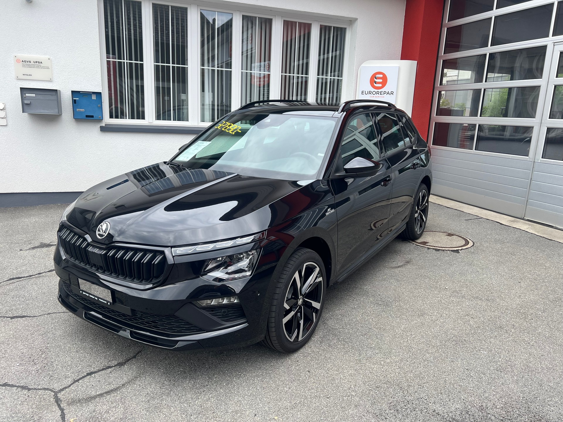 SKODA Kamiq 1.5 TSI Monte Carlo DSG-showroom-element-3