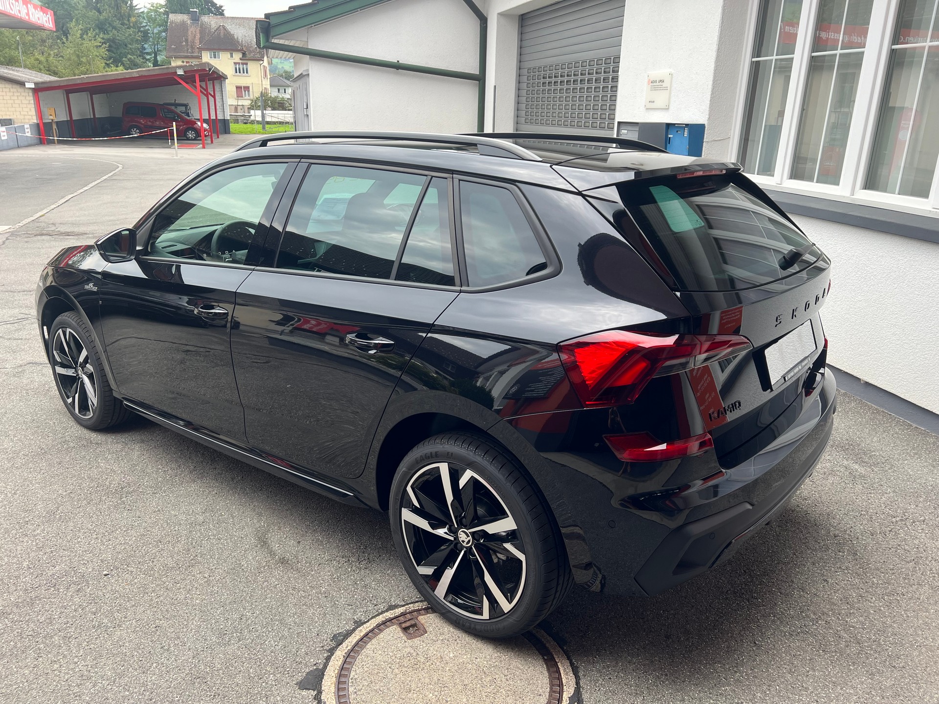 SKODA Kamiq 1.5 TSI Monte Carlo DSG-image-6