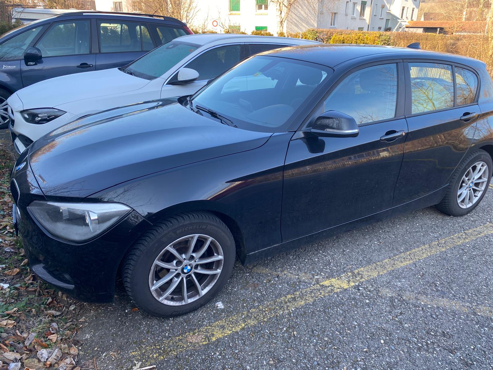 BMW 116i Sport Line-image-5
