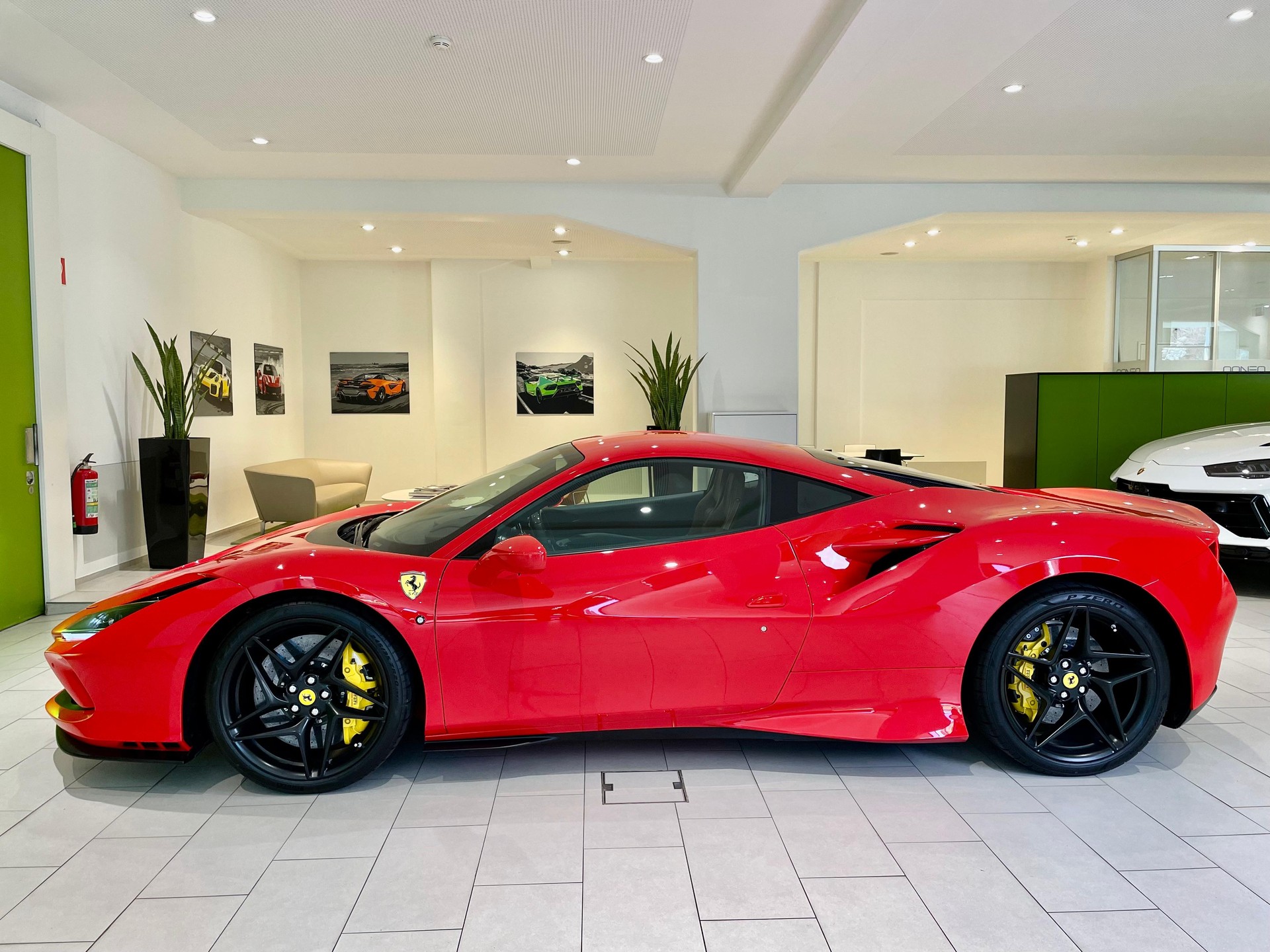 FERRARI F8 Tributo