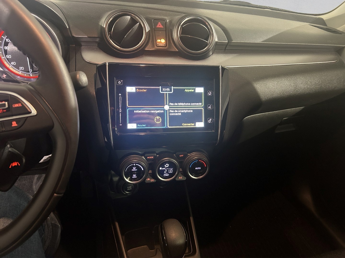 SUZUKI Swift 1.2 Compact Top Hybrid CVT-image-11