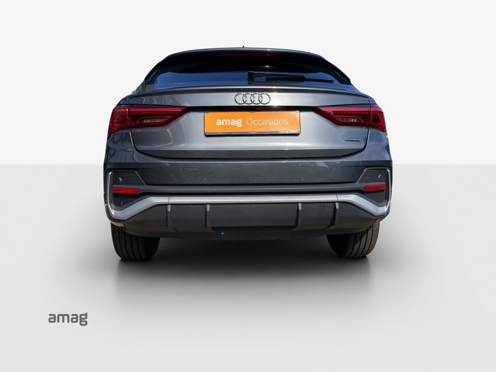 AUDI Q3 Sportback 45 TFSI S line quattro-showroom-element-3