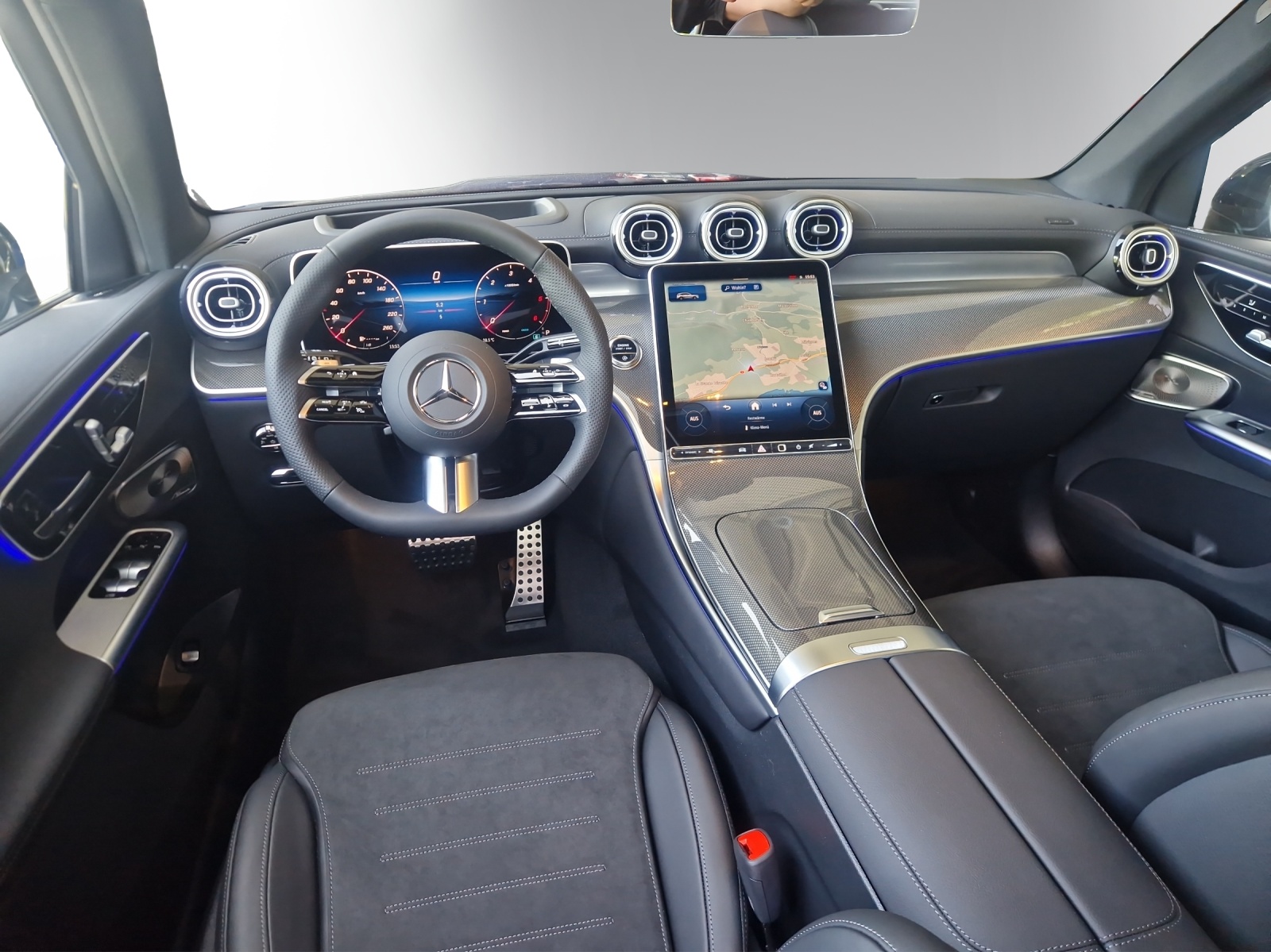 MERCEDES-BENZ GLC 400 e 4Matic EQ Star 9G-Tronic-image-11