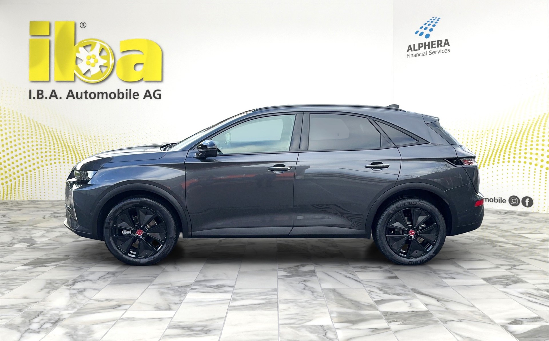 DS AUTOMOBILES DS 7 Crossback 1.5BHDi Performance Line Ligne Noir EAT8-image-1