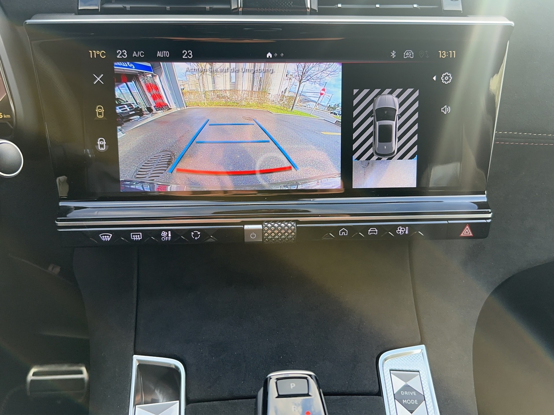 DS AUTOMOBILES DS 7 Crossback 1.5BHDi Performance Line Ligne Noir EAT8-image-16