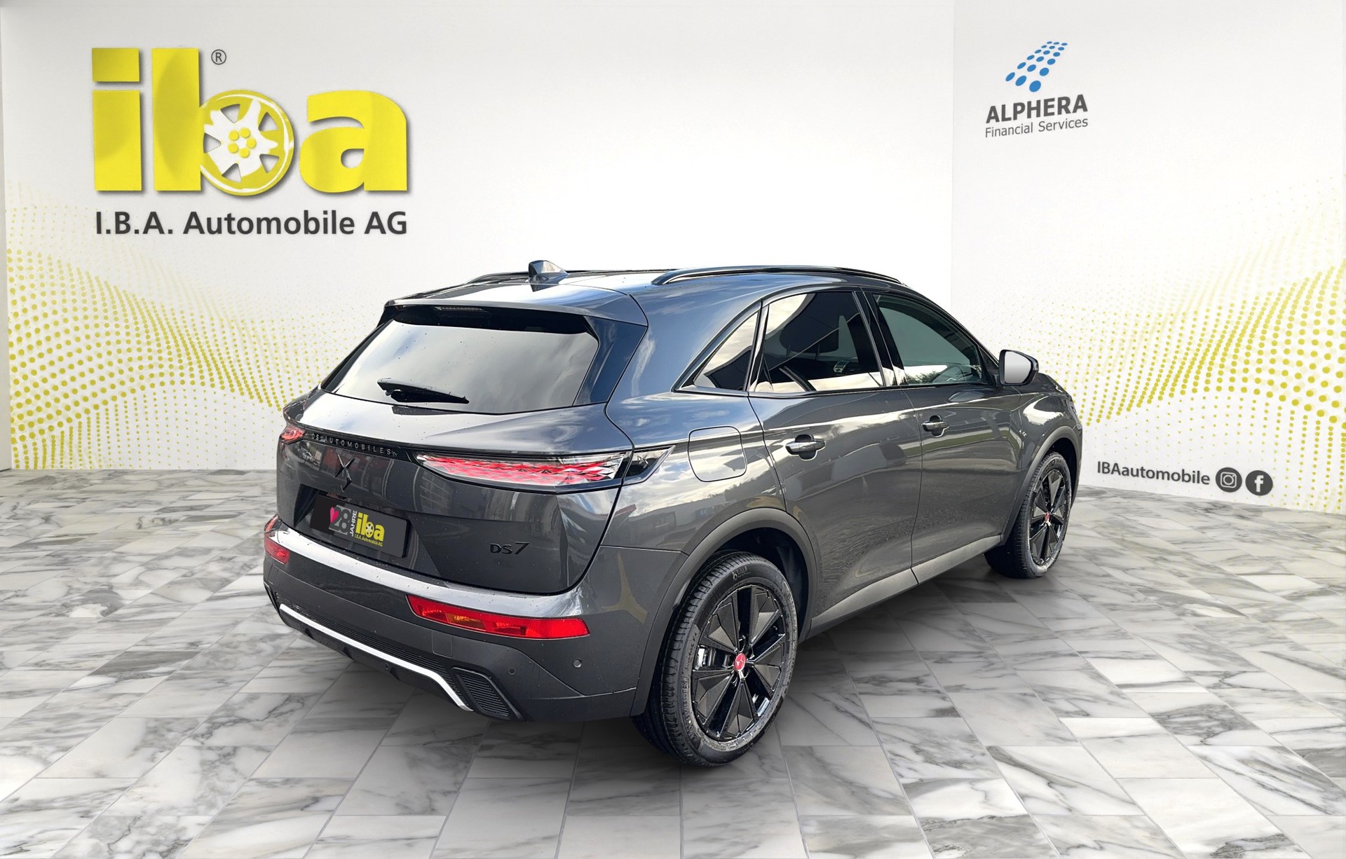 DS AUTOMOBILES DS 7 Crossback 1.5BHDi Performance Line Ligne Noir EAT8-image-4