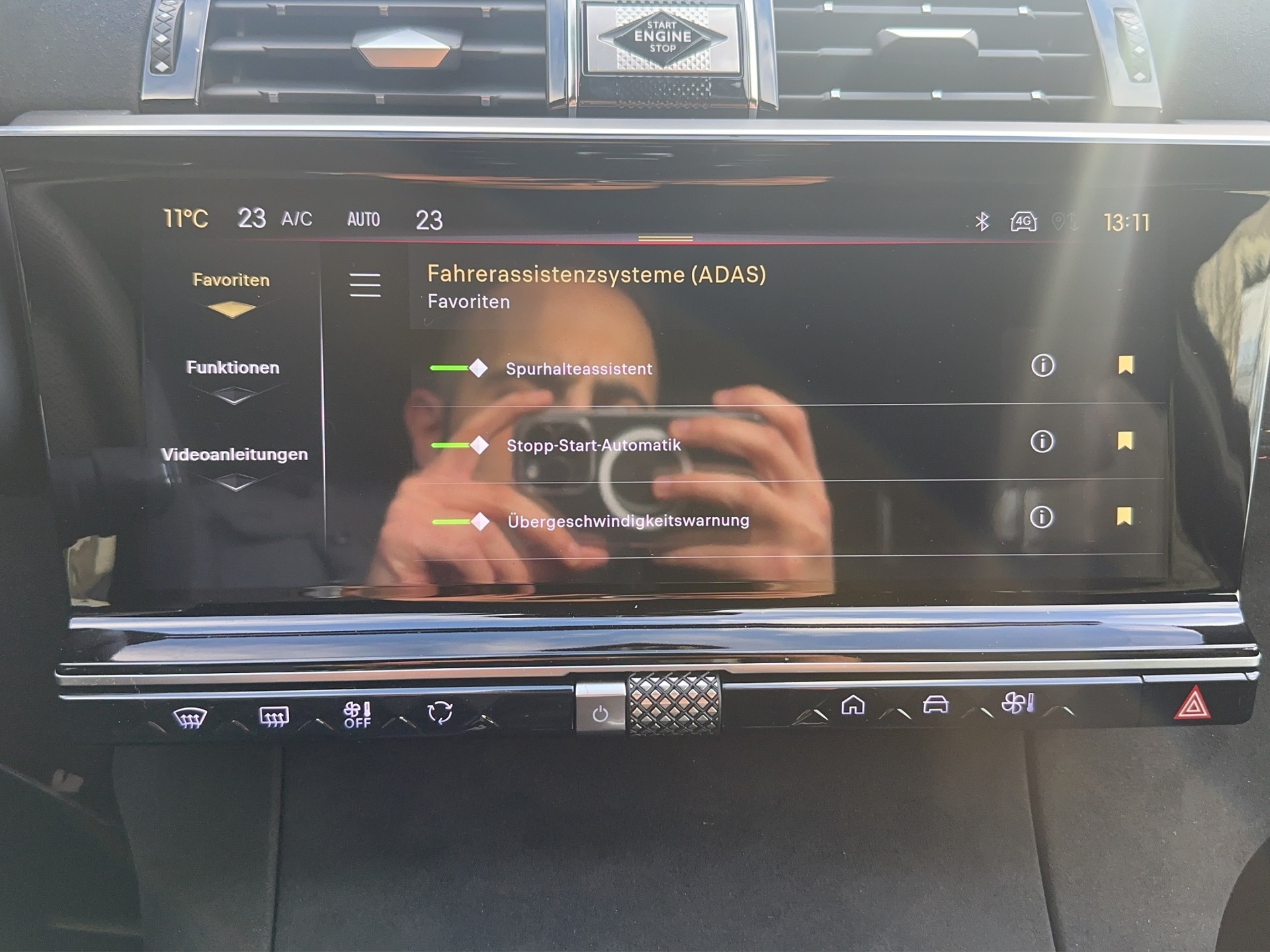 DS AUTOMOBILES DS 7 Crossback 1.5BHDi Performance Line Ligne Noir EAT8-image-17