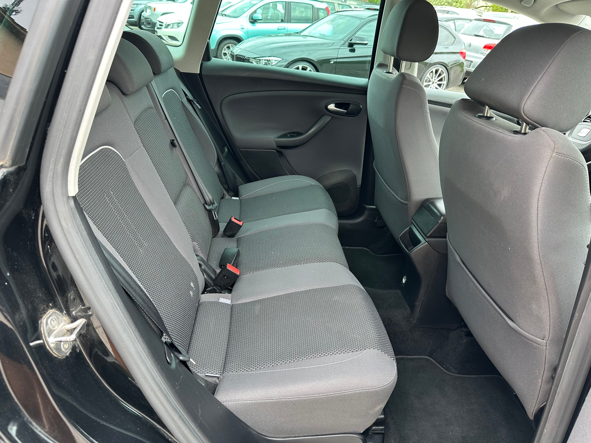 SEAT Altea XL 1.6 TDI ITECH DSG-image-11