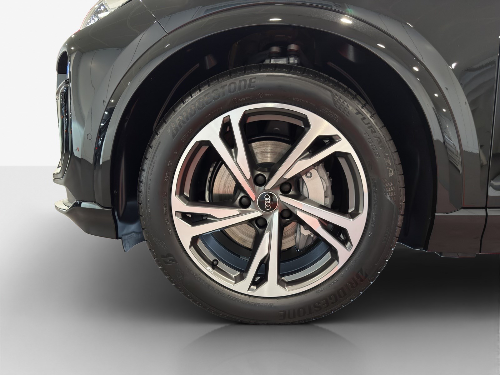 AUDI Q6 Sportback e-tron quattro-image-15