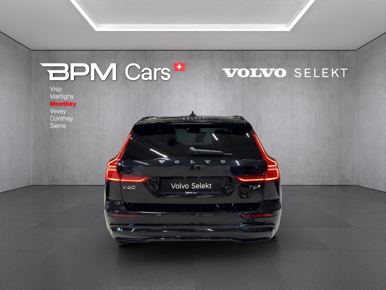 Image VOLVO V60 V60 T6 eAWD Plug in Hybrid Plus Dark Geartronic