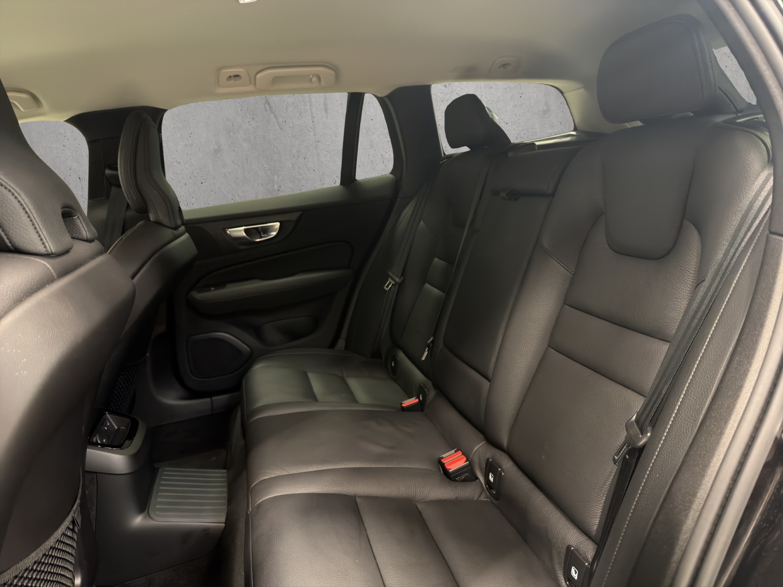 Image VOLVO V60 V60 T6 eAWD Plug in Hybrid Plus Dark Geartronic