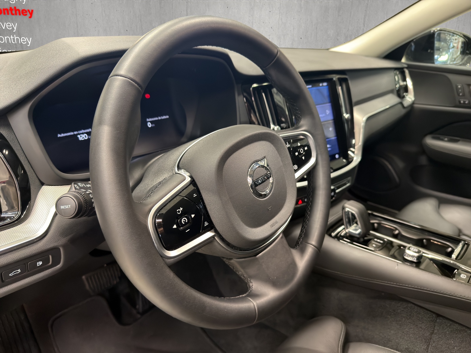 Image VOLVO V60 V60 T6 eAWD Plug in Hybrid Plus Dark Geartronic