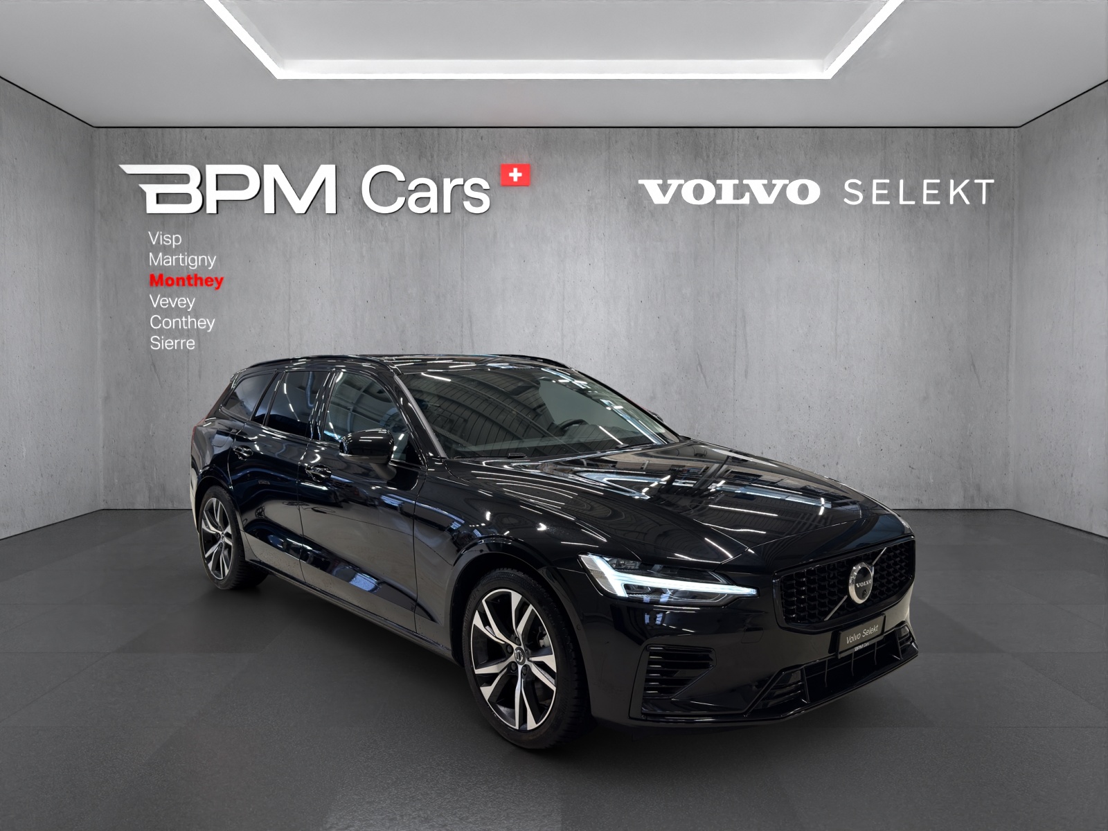 Image VOLVO V60 V60 T6 eAWD Plug in Hybrid Plus Dark Geartronic