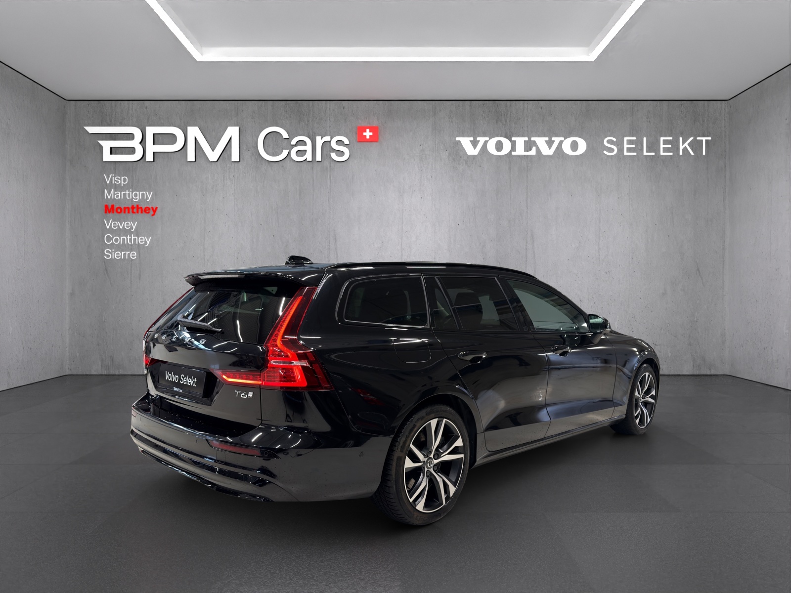 Image VOLVO V60 V60 T6 eAWD Plug in Hybrid Plus Dark Geartronic