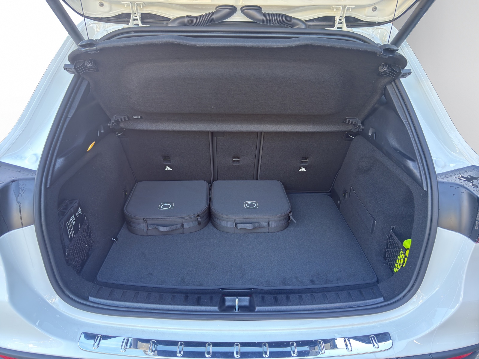 Image MERCEDES-BENZ GLA-250 GLA 250 e EQ Star 8G-DCT