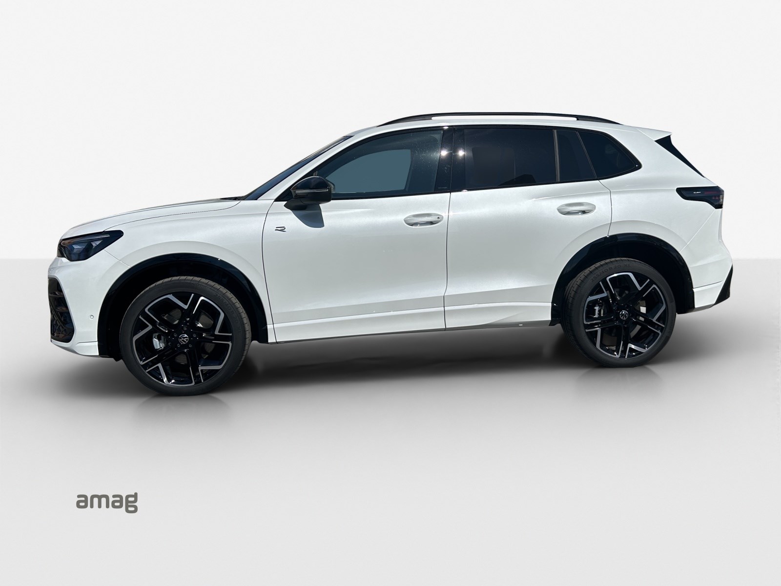VW Tiguan 2.0 TSI DSG R-Line 4Motion-showroom-element-1
