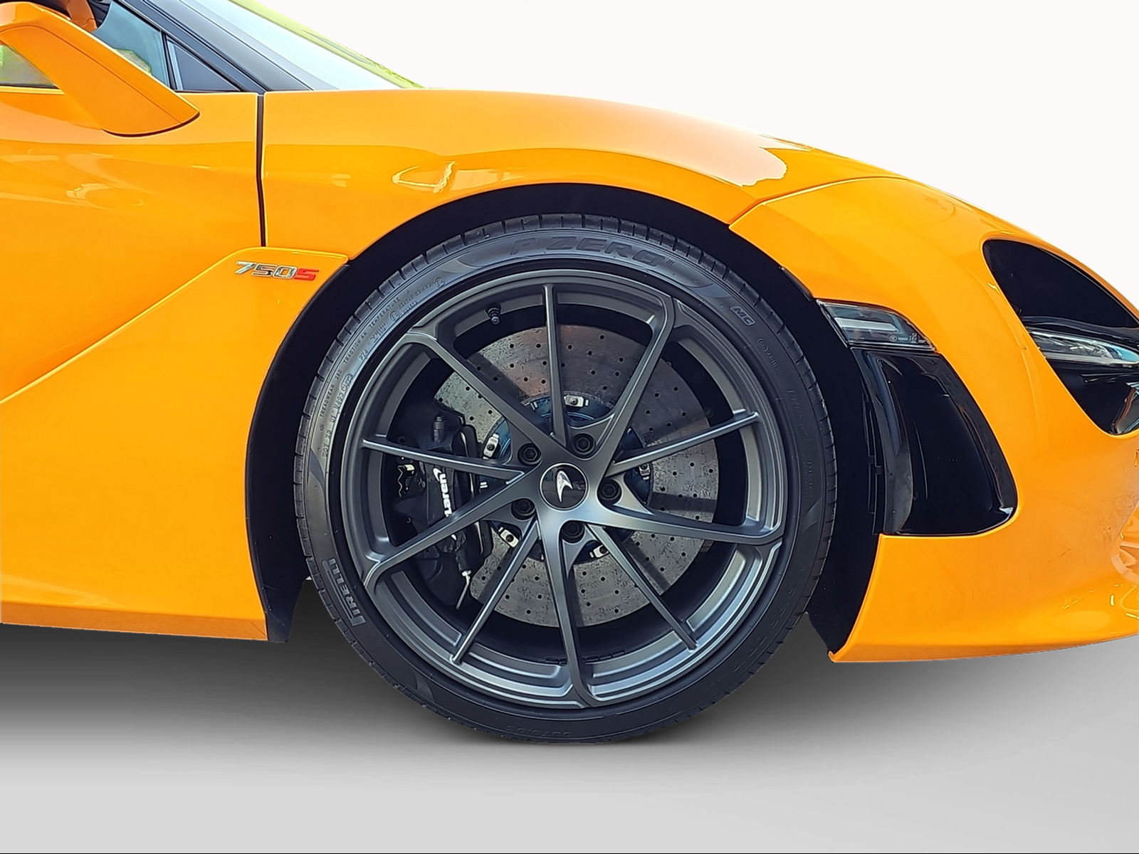 McLAREN Spider Performance 4.0 V8 SSG-image-7