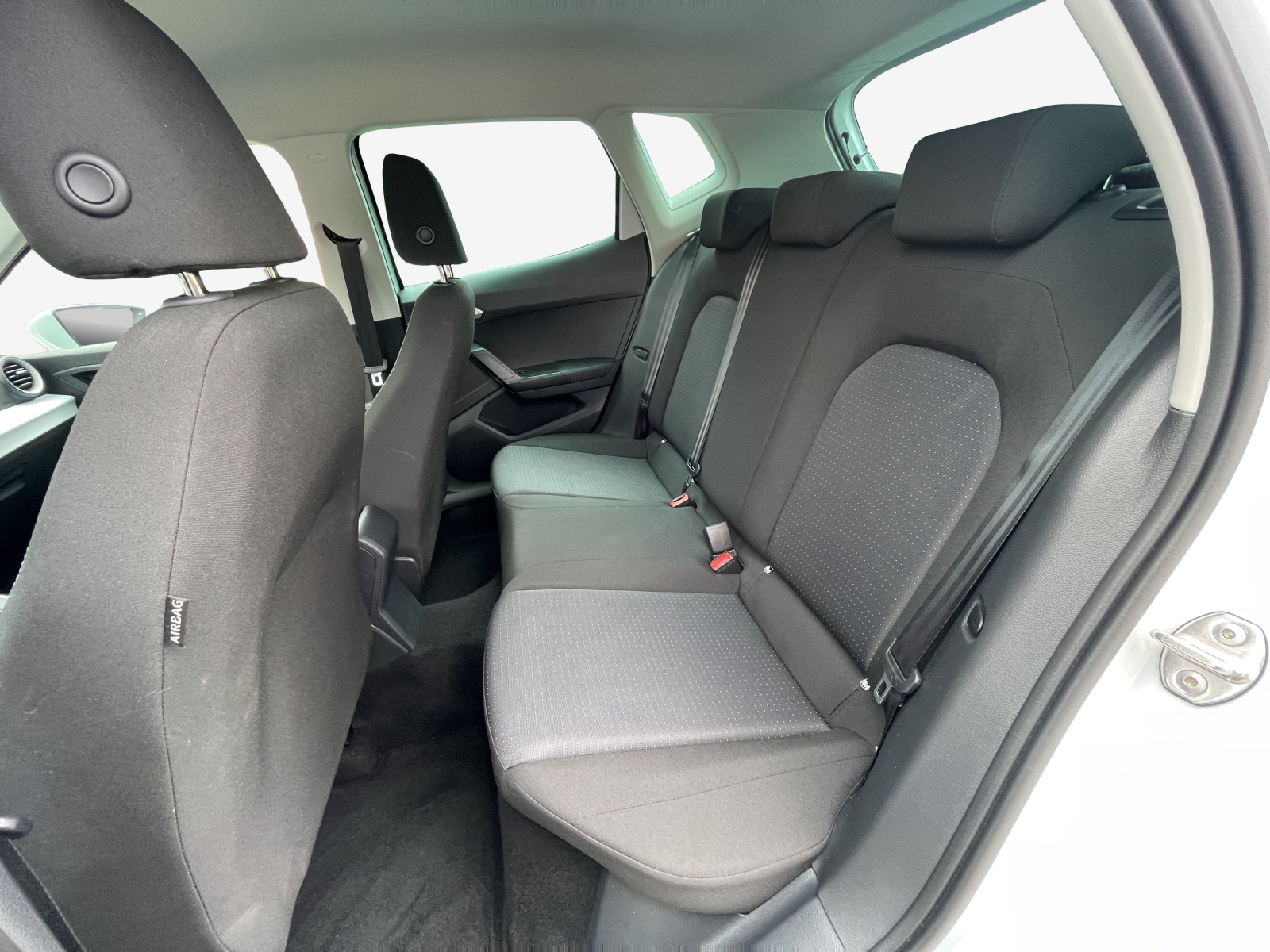 SEAT Arona 1.0 TSI Eco Style DSG-image-11