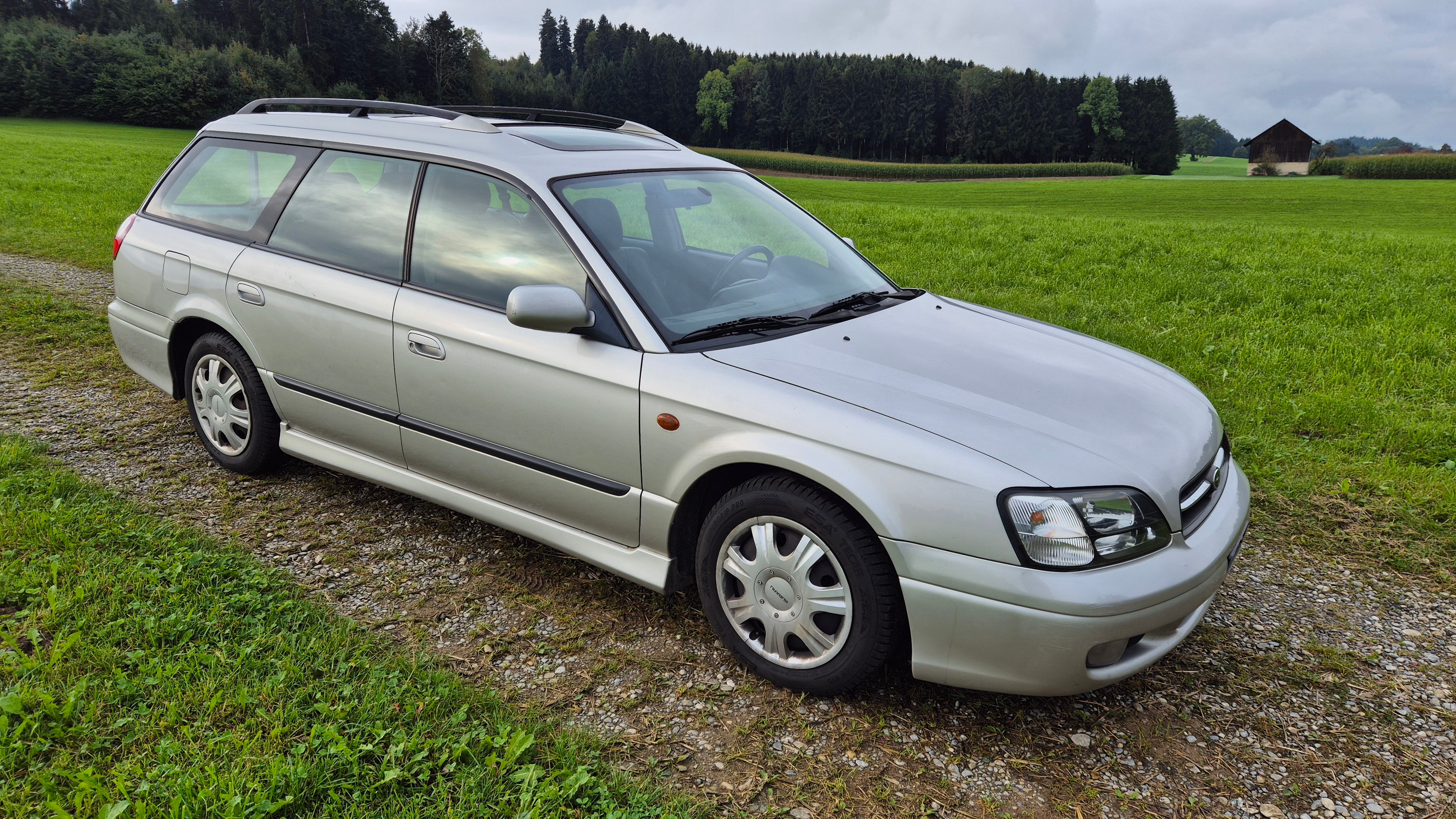 SUBARU Legacy 2.5 Limited (Kombi)