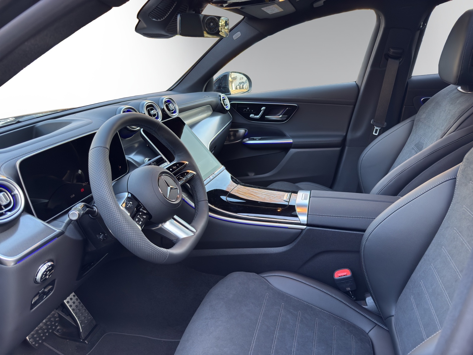 Image MERCEDES-BENZ GLC-300 GLC Coupé 300 e 4Matic 9G-Tronic