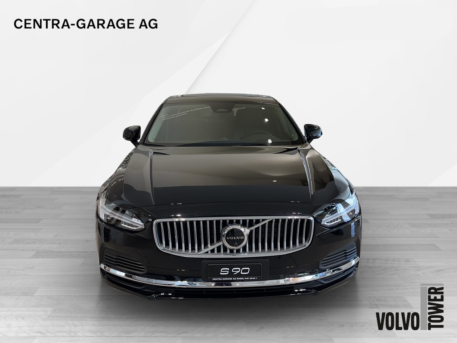 VOLVO S90 T8 eAWD Plug in Hybrid Ultimate Bright Geartronic-showroom-element-1