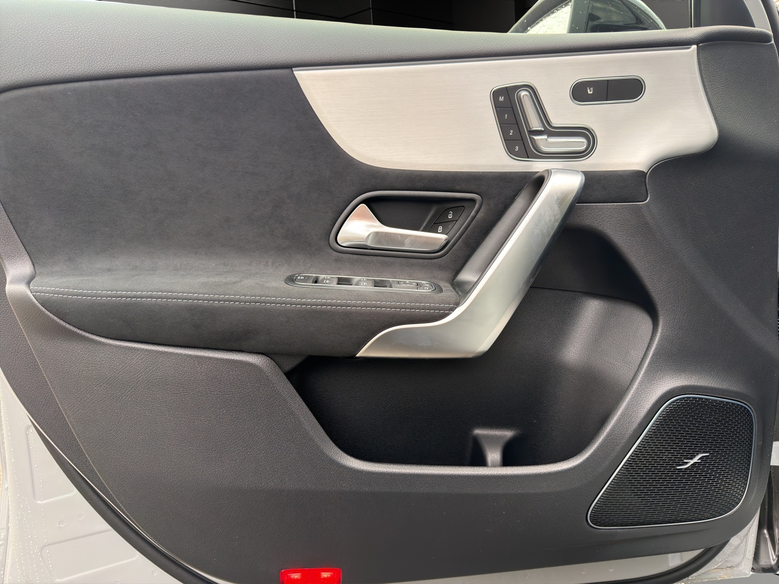 Image MERCEDES-BENZ A-220 A 220 4Matic 8G-DCT