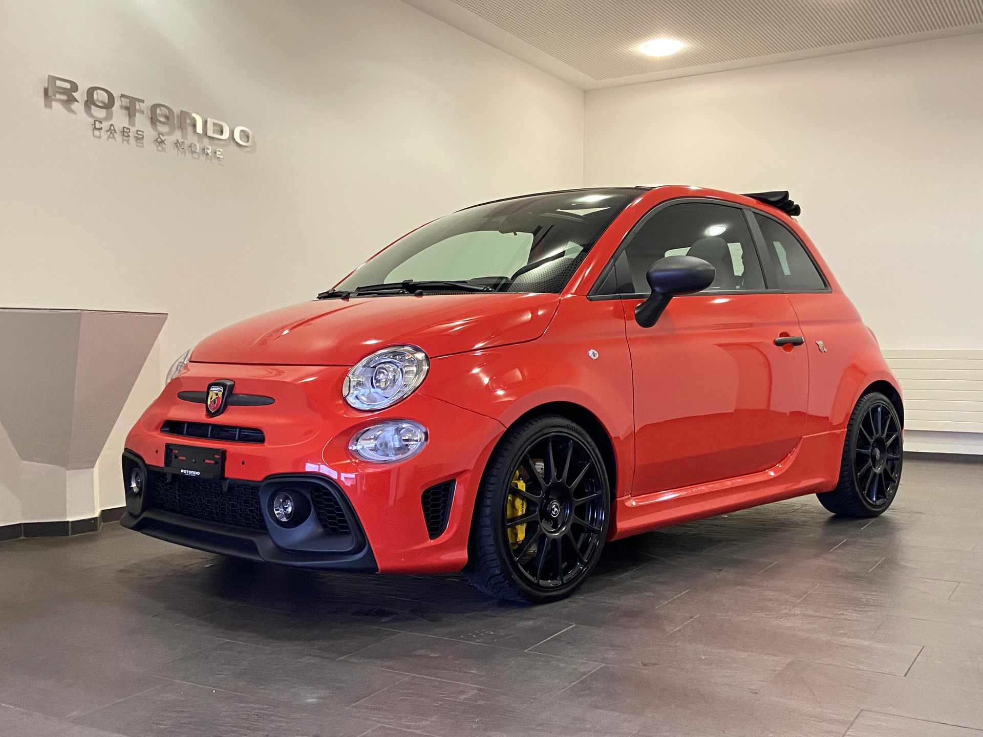 FIAT 695C 1.4 16V Turbo Abarth Competizione MTA Automat