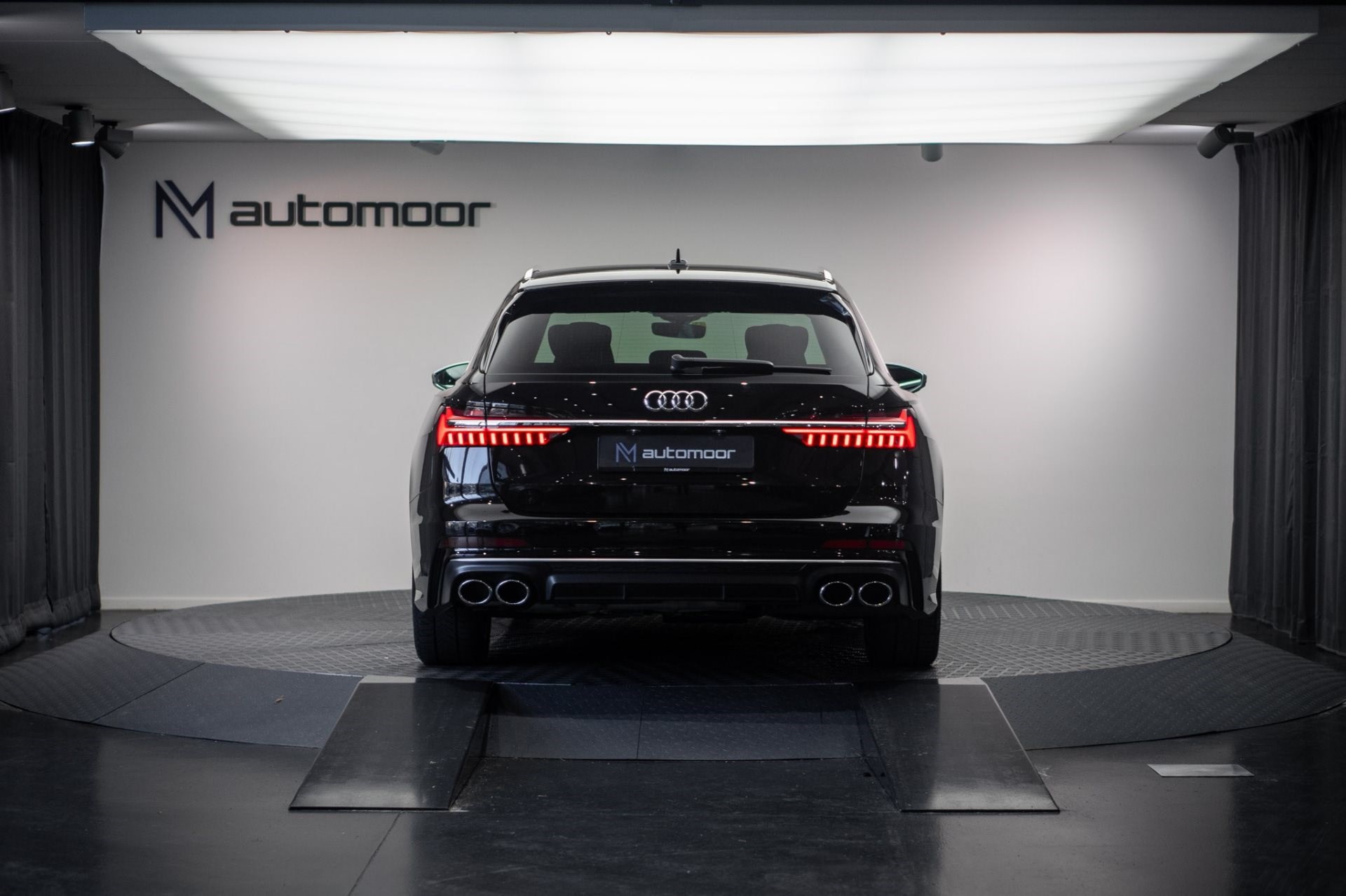 AUDI S6 Avant 3.0 TDI quattro tiptronic *CH-Fahrzeug* *Luftfahrwerk* *Allradlenkung*-image-6