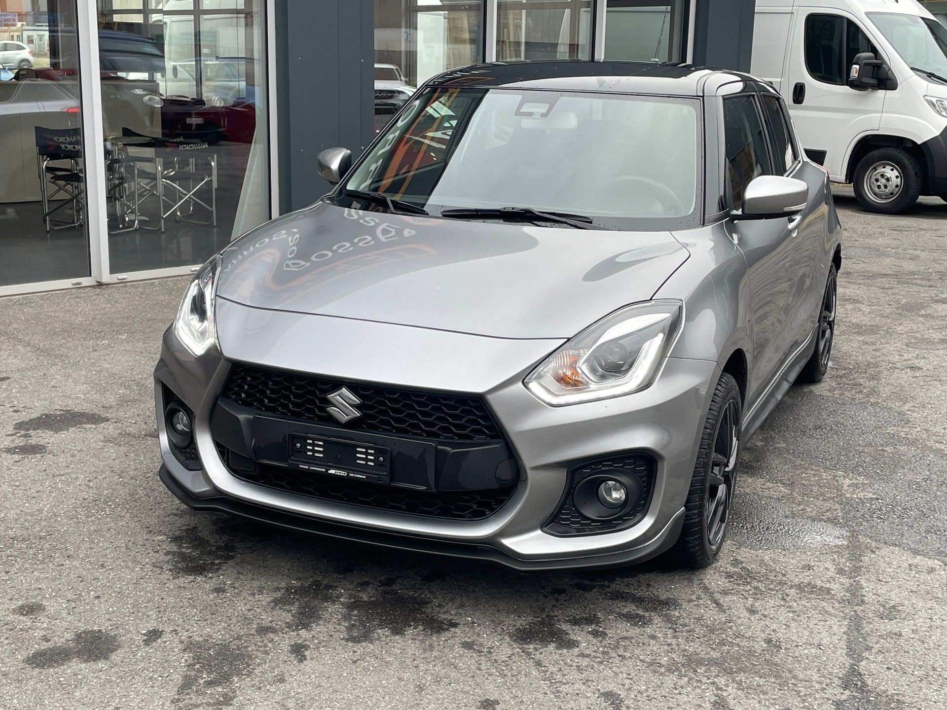 SUZUKI Swift Sport 1.4i 16V Compact Top Hybrid-showroom-element-1