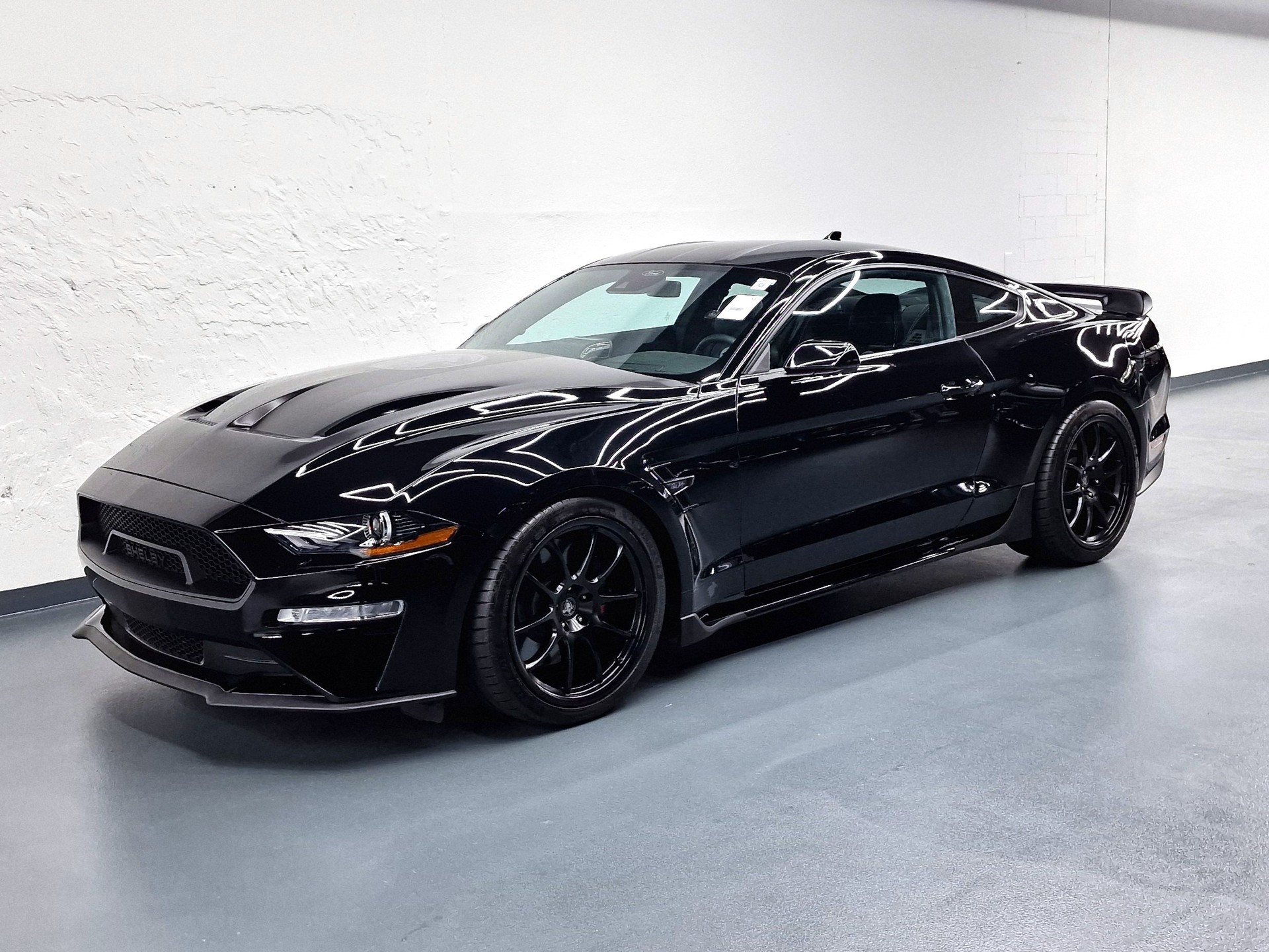 FORD MUSTANG GT Carrol Shelby Centennial Editon-image-5