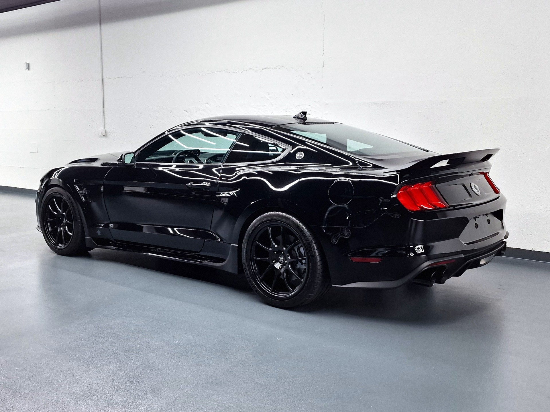 FORD MUSTANG GT Carrol Shelby Centennial Editon-image-6