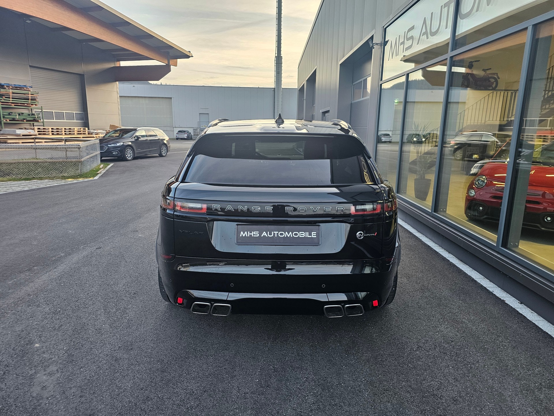 LAND ROVER Range Rover Velar SV Autobiography Dyn. Edition A.-showroom-element-3