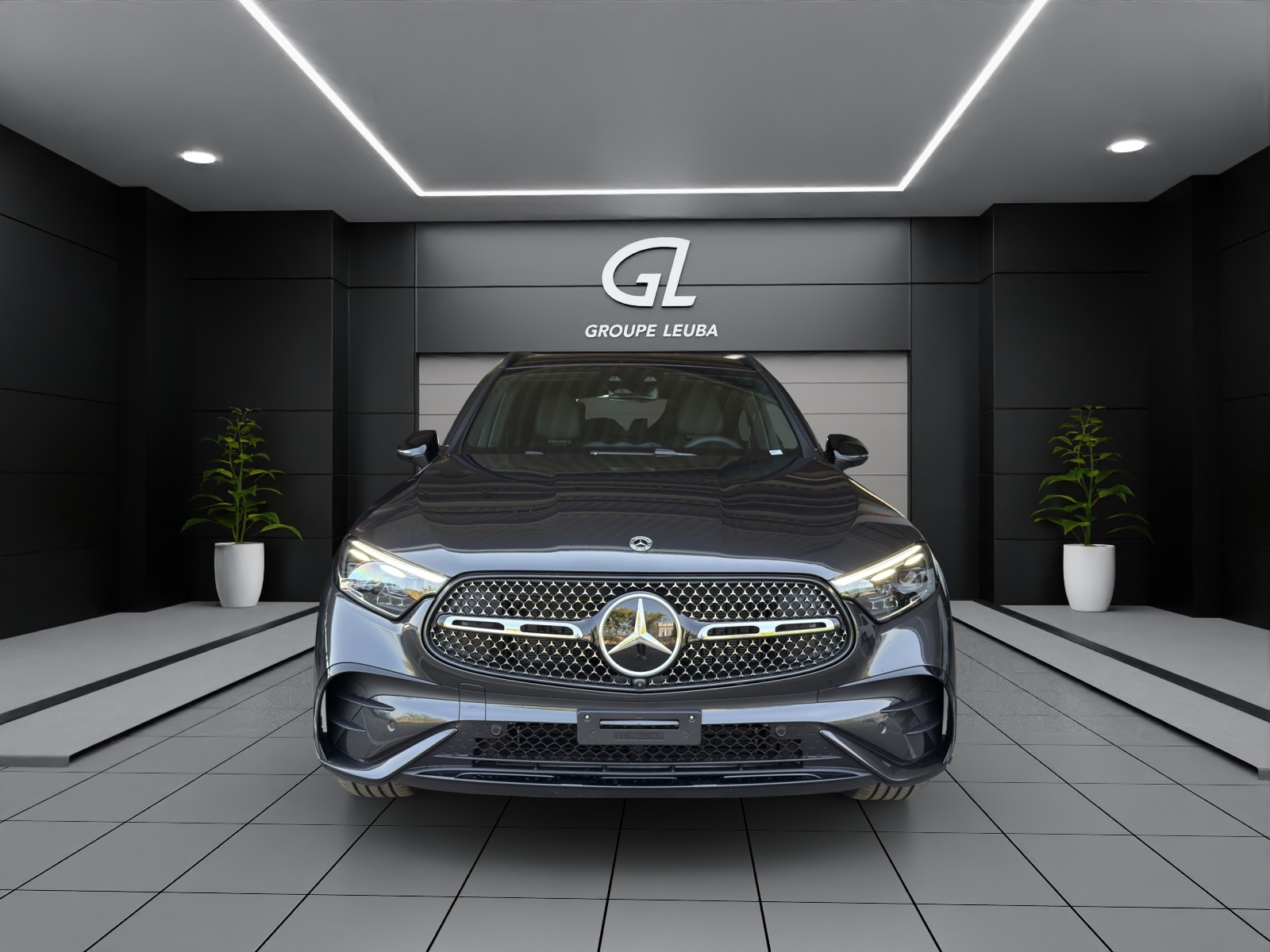 MERCEDES-BENZ GLC 200 4Matic 9G-Tronic-showroom-element-1