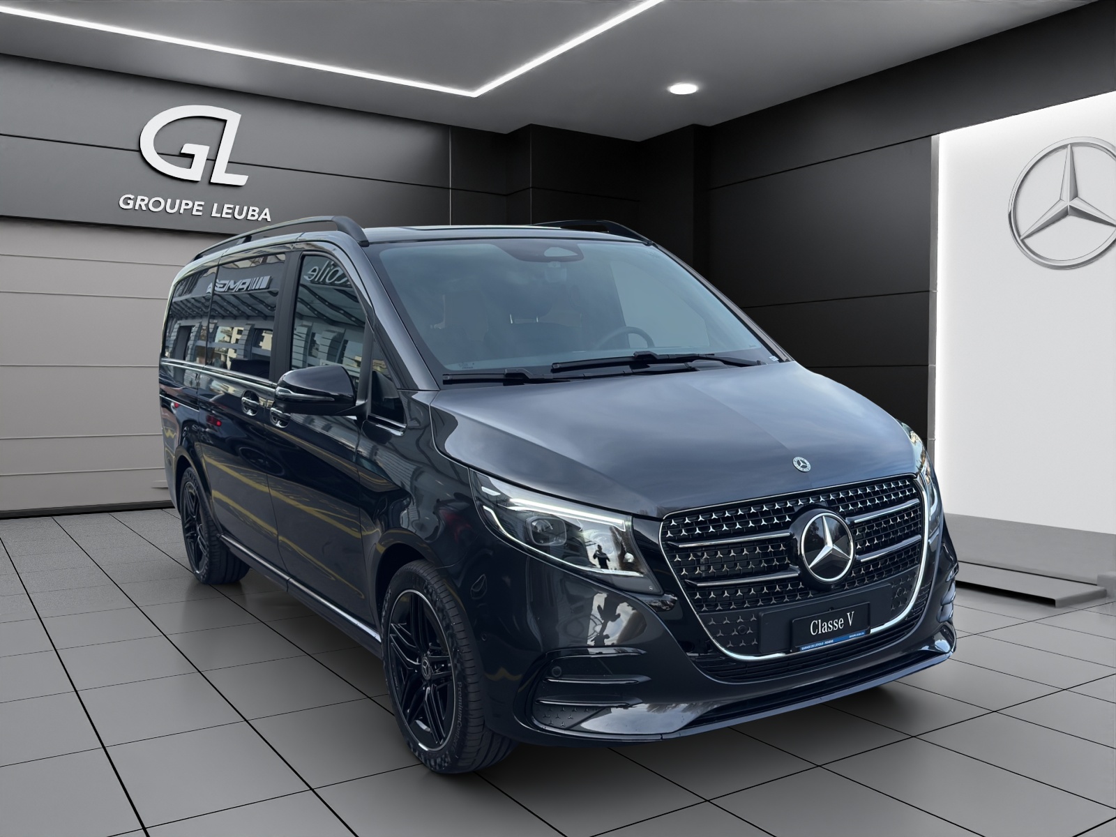 Photo MERCEDES-BENZ V-300 V 300 d Édition Suisse EXCLUSIVE