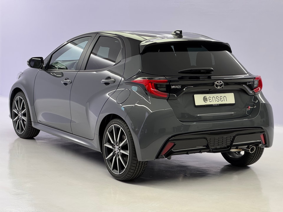 Yaris Hybrid 1.5 GR Sport