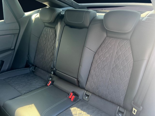 AUDI Q4 Sportback e-tron 50 quattro-image-15