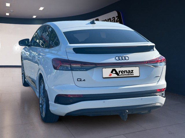 AUDI Q4 Sportback e-tron 50 quattro-showroom-element-2