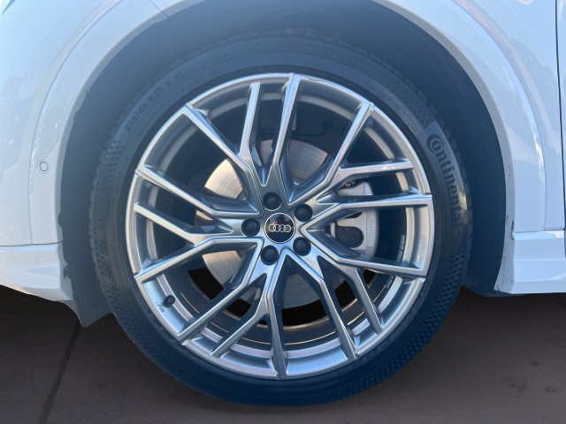 AUDI Q4 Sportback e-tron 50 quattro-image-8
