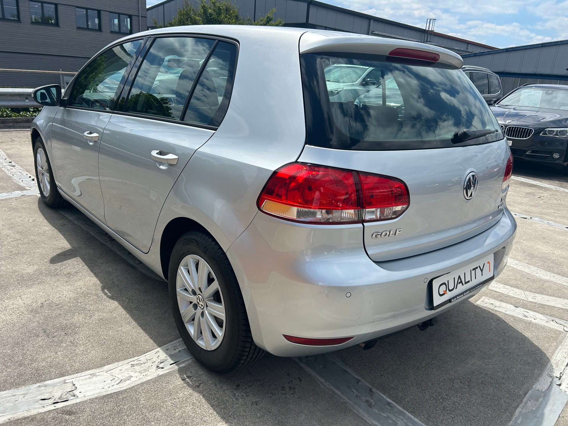 VW Golf 1.6 TDI BlueMotion Technology Comfortline-showroom-element-2