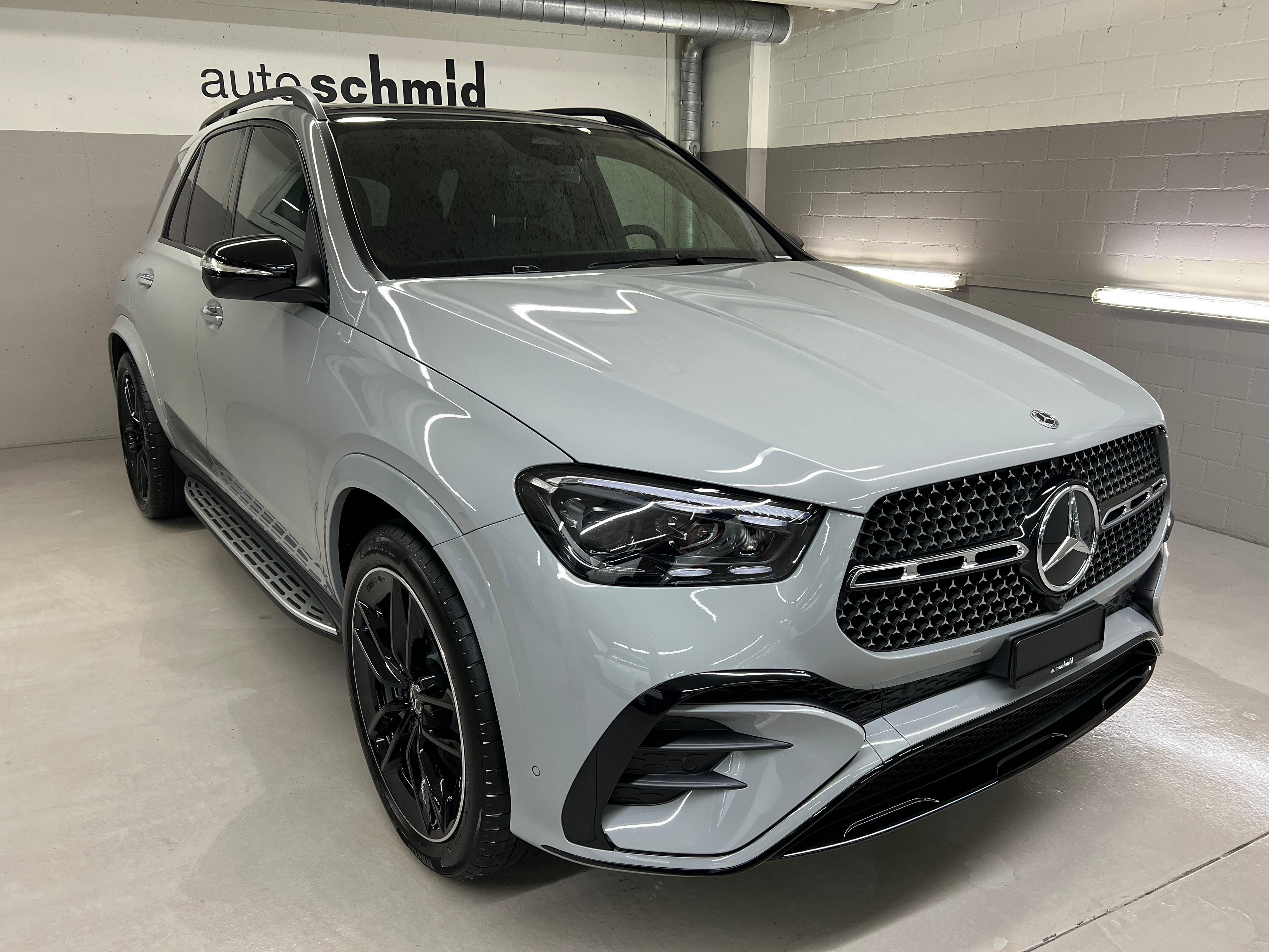 MERCEDES-BENZ (SUV / Gelndewagen)