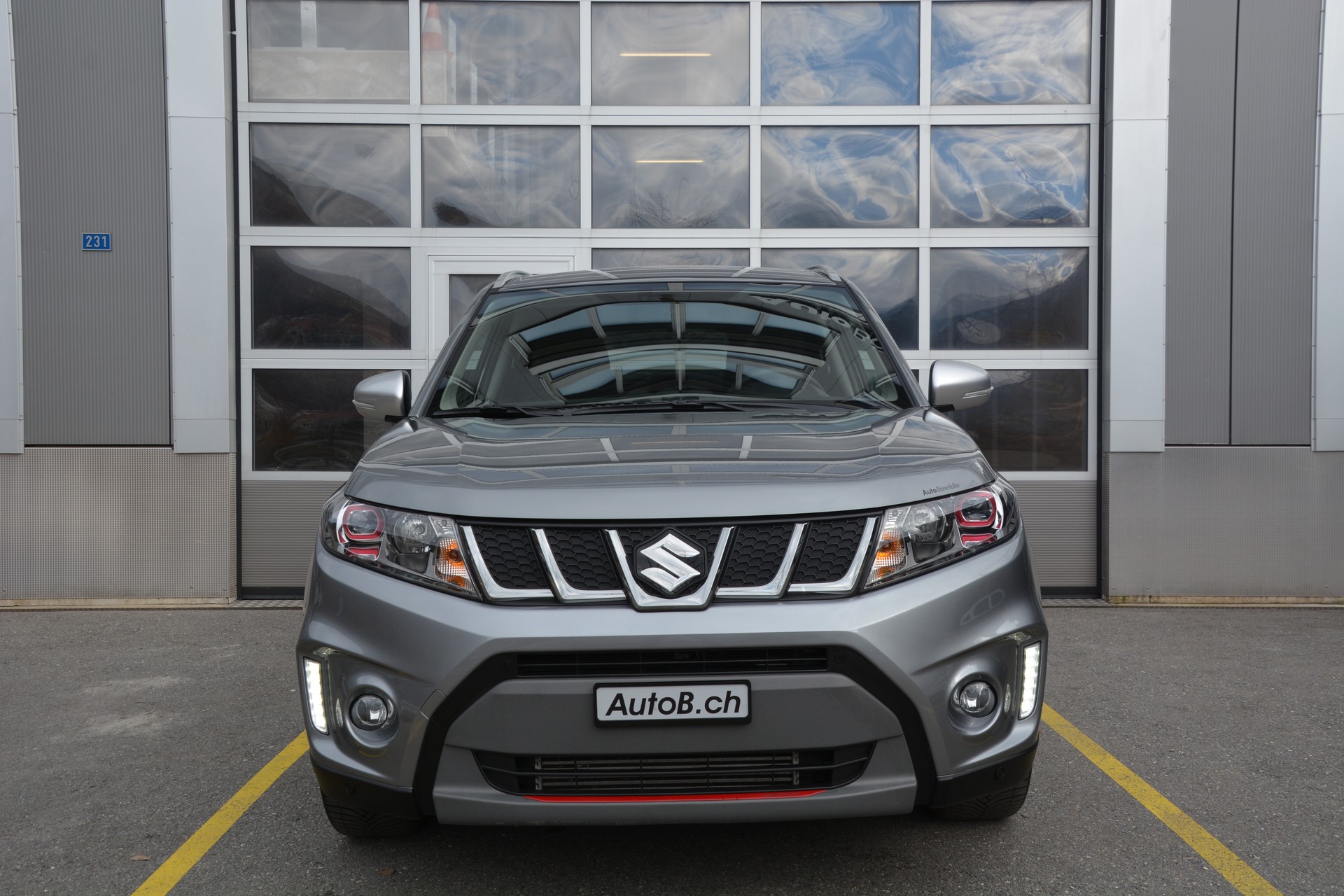 SUZUKI Vitara 1.4 Boosterjet Sergio Cellano Top Autom.-image-2