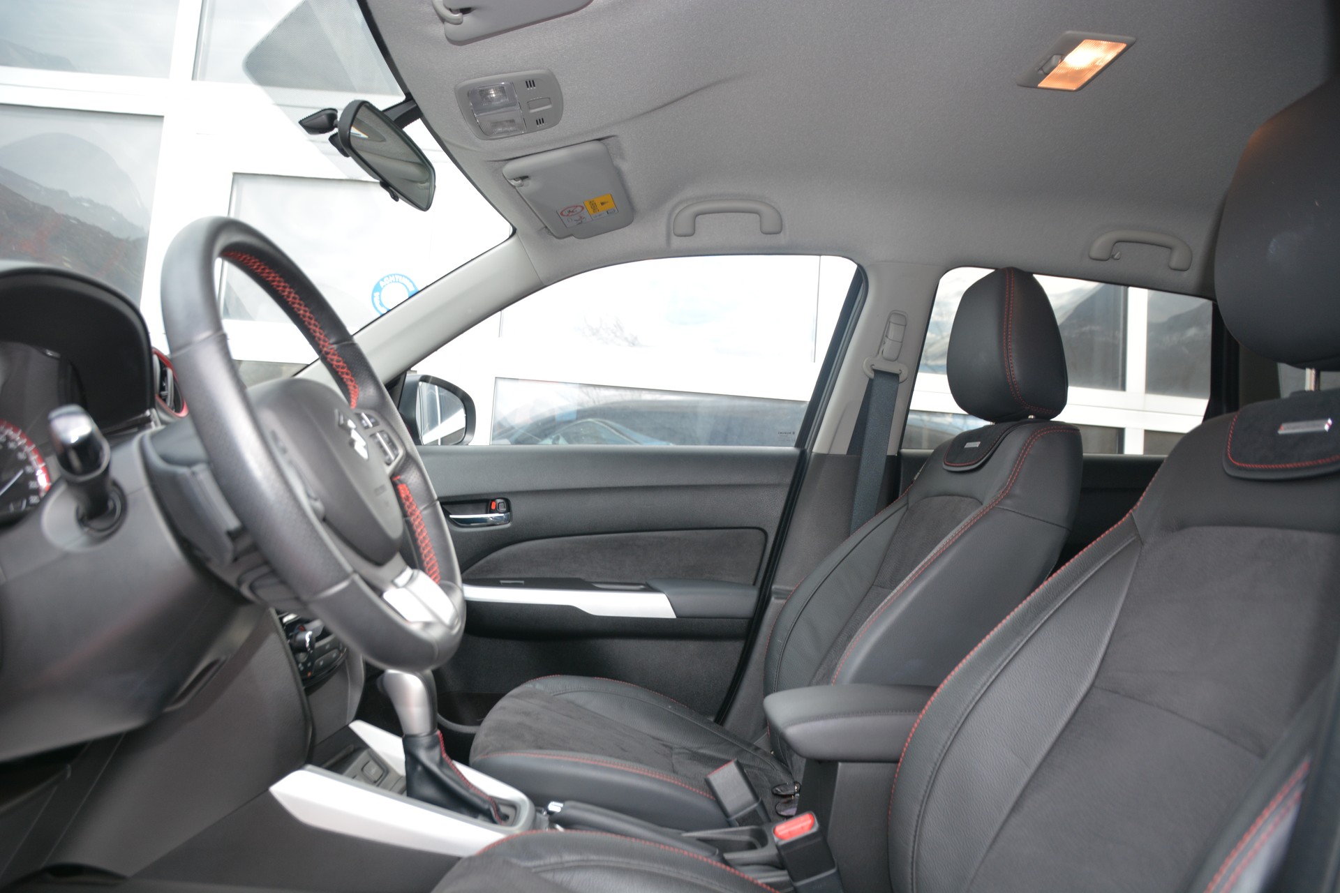SUZUKI Vitara 1.4 Boosterjet Sergio Cellano Top Autom.-image-14