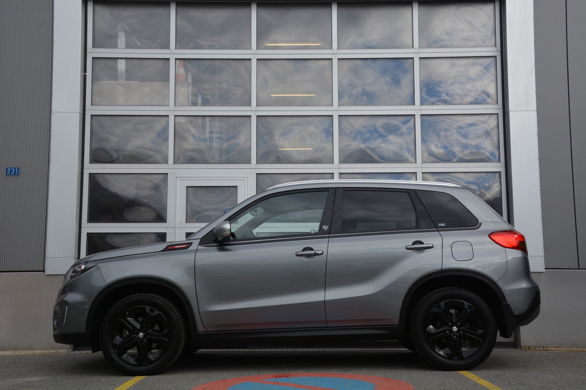SUZUKI Vitara 1.4 Boosterjet Sergio Cellano Top Autom.-image-3