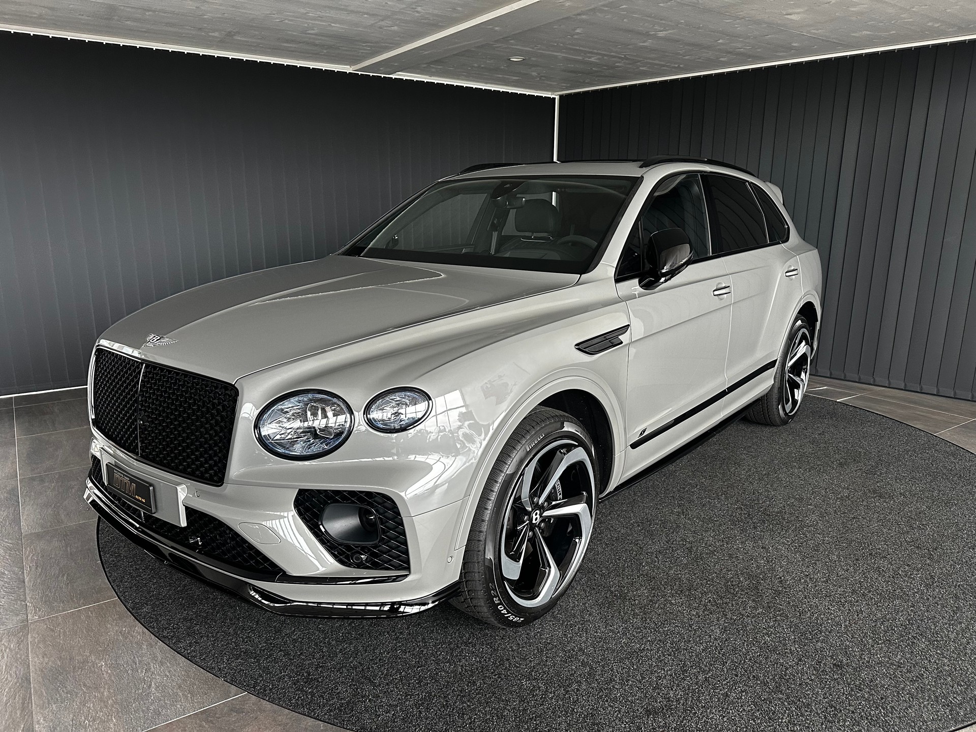 BENTLEY Bentayga S